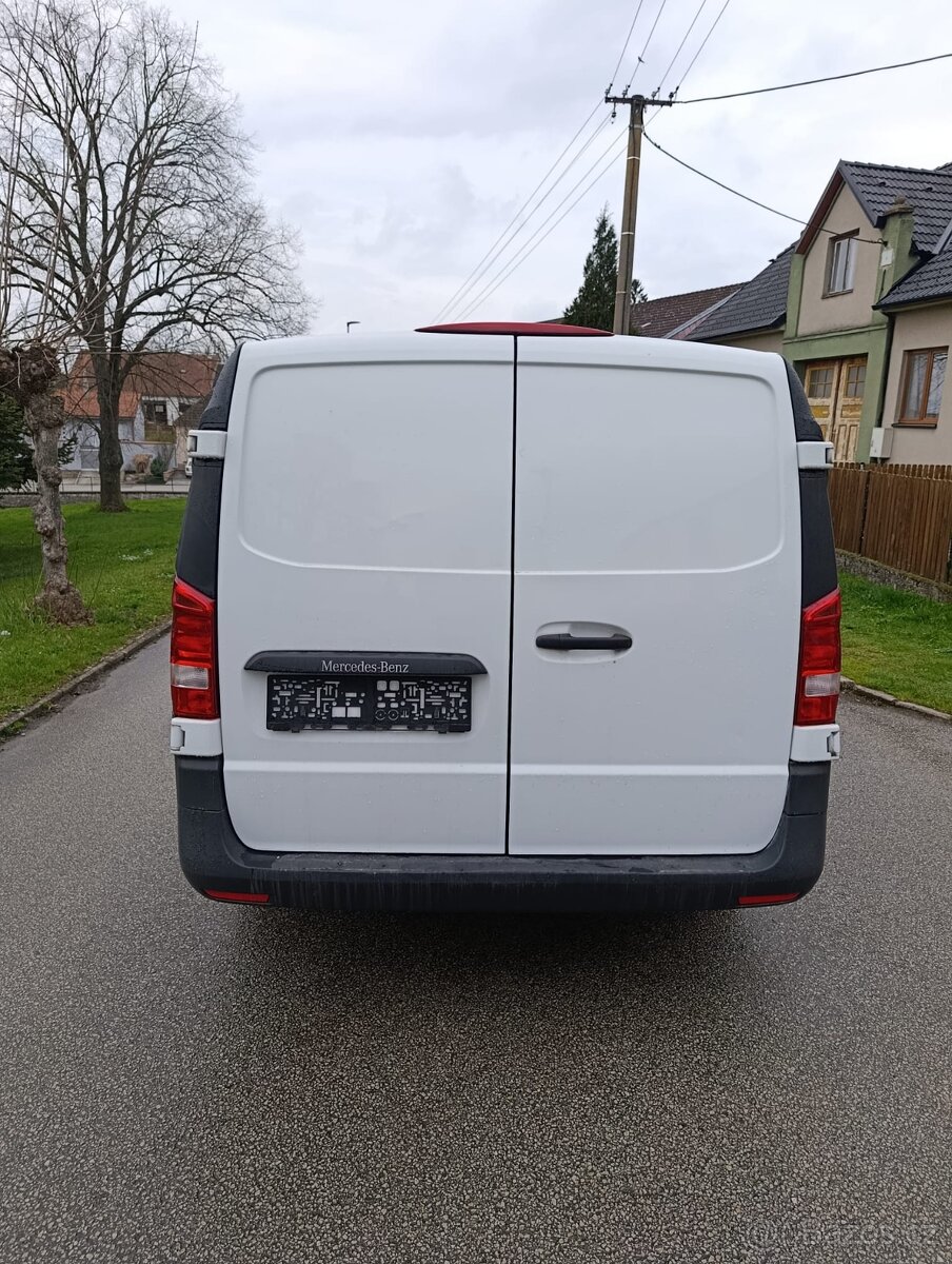 Mercedes Benz Vito - 4