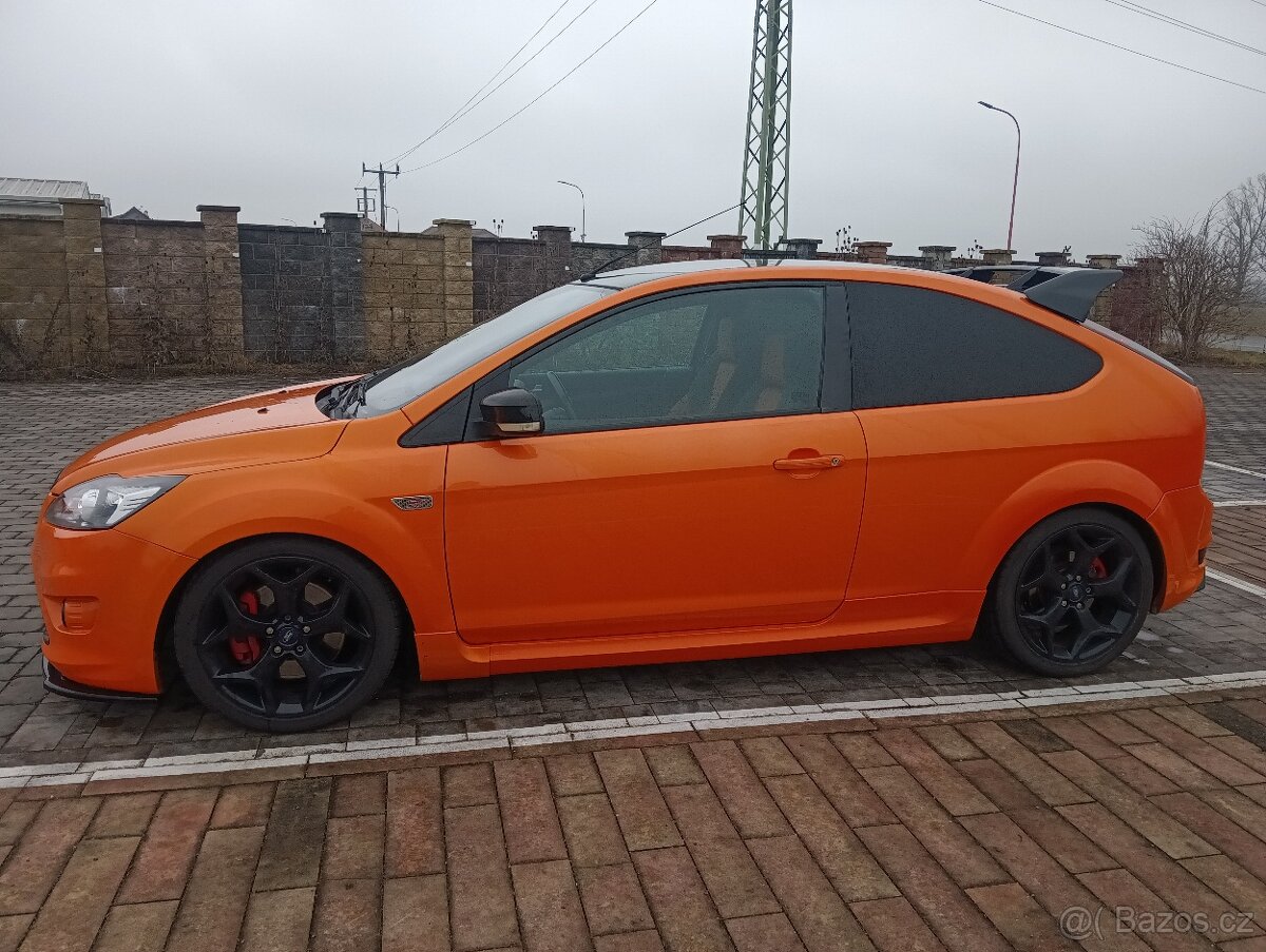 Focus ST225 - 4