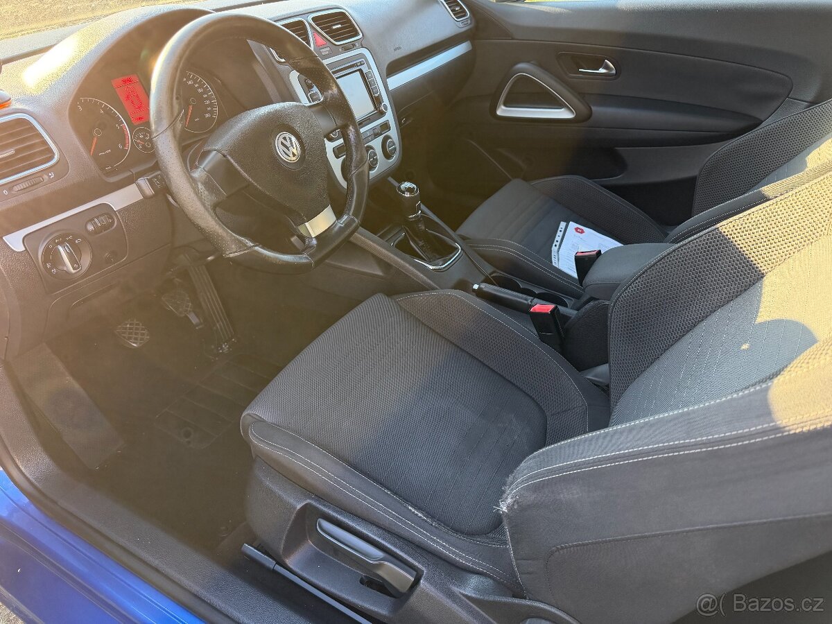 VW Scirocco Sport 2.0 TDI CR 103kw r.v.2009 - 4
