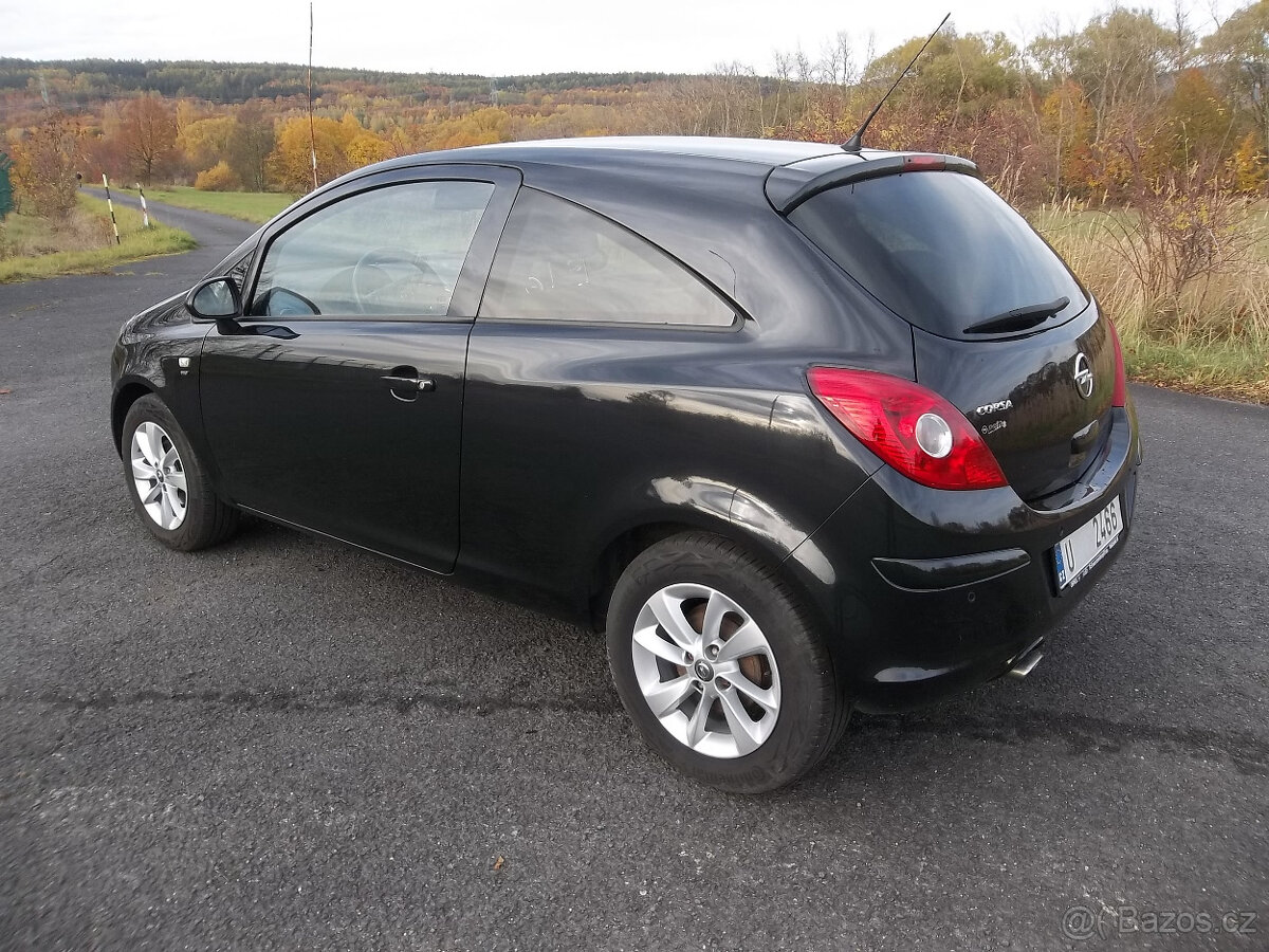 Opel Corsa 1,4i Energy, r.v. 07/2014, naj. 132tkm - 4