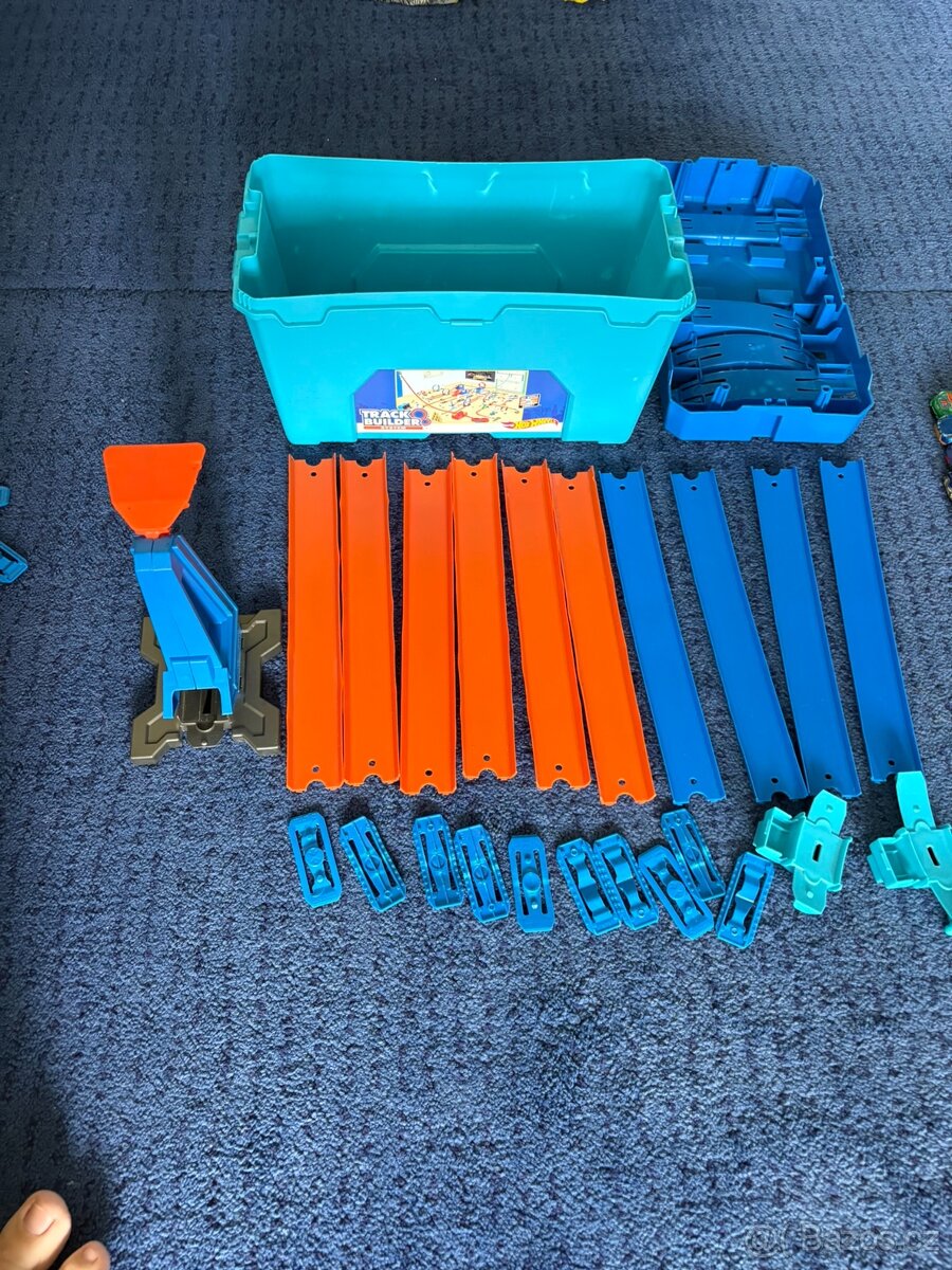Hot Wheels dráhy + autíčka - 4