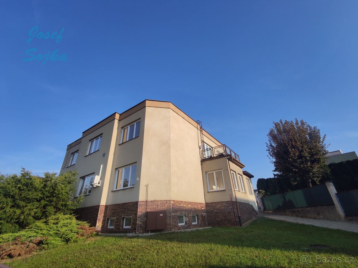Pronájem ordinace 25m2, Tišnov, ul. Brněnská - 4