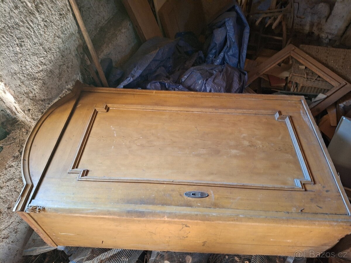 Starožitné skříně, chalupa, selský nábytek - 4