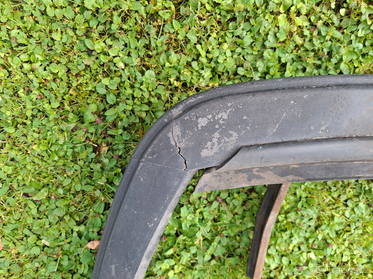 ŠKODA 120 GLS - NÁRAZNÍKY PREPREG - 4