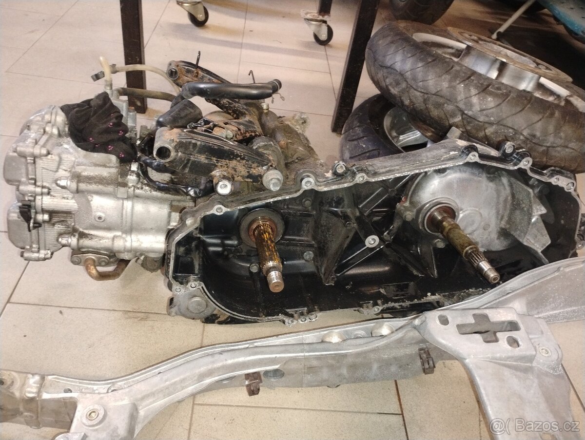 Yamaha majesty 400 - 4