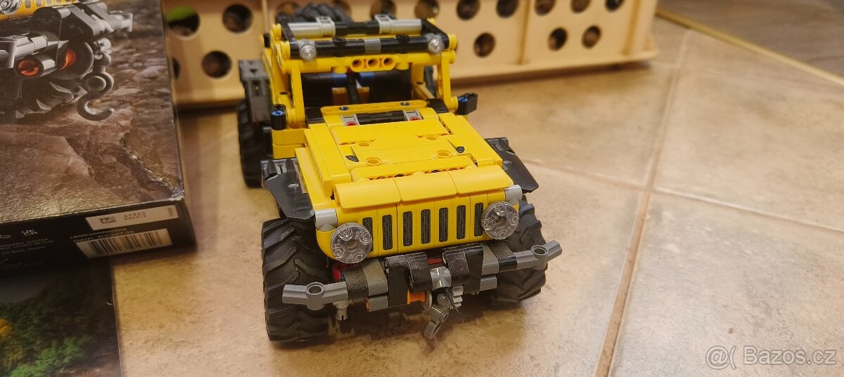 LEGO Technic - 42122 Jeep Wrangler - 4