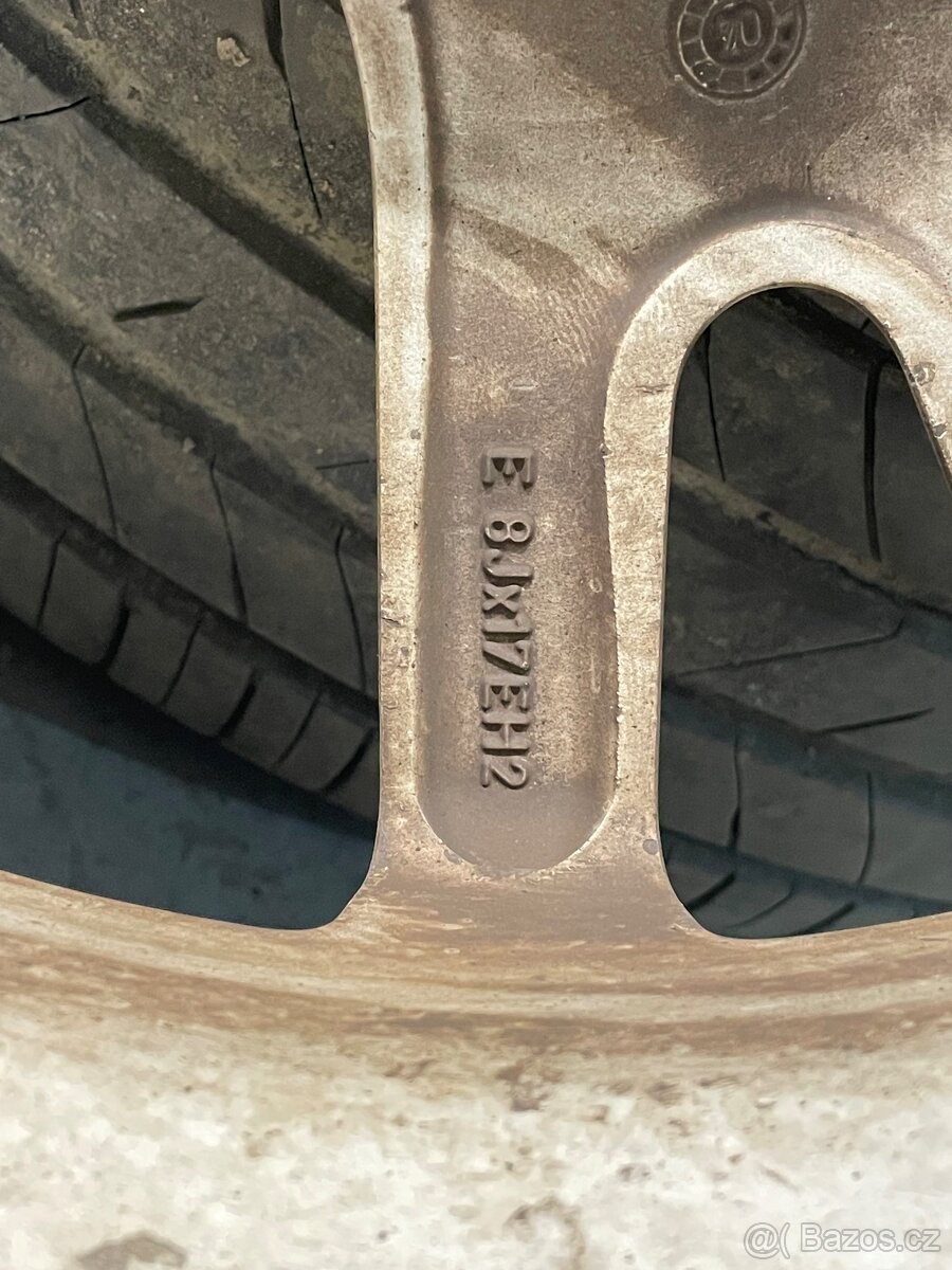 BMW styling 148 5x120 r17 letní - 4