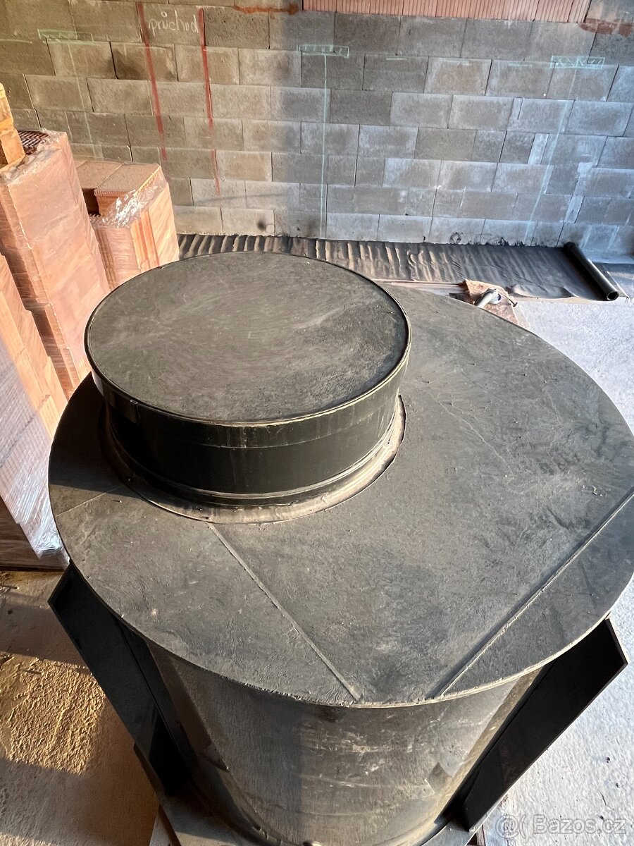 Prodám vodoměrnou šachtu - 4