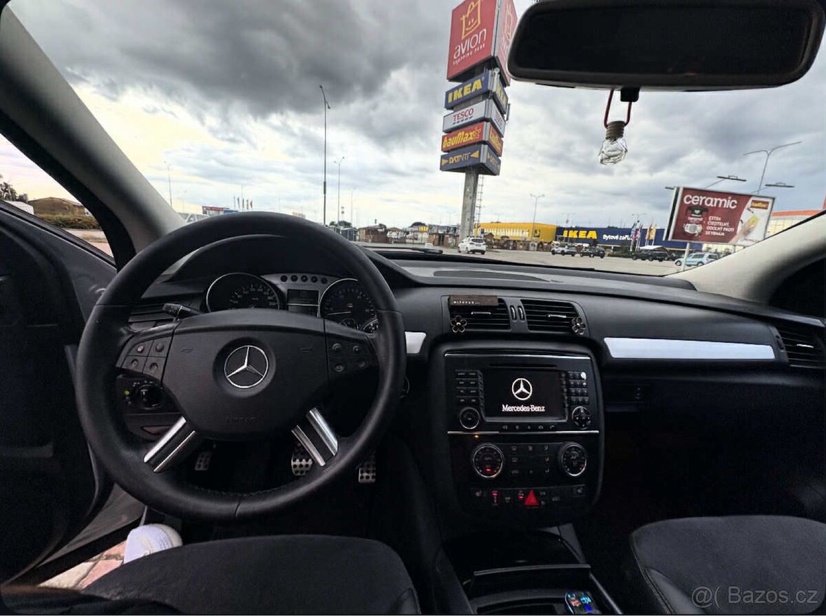 Mercedes třídy R - 4