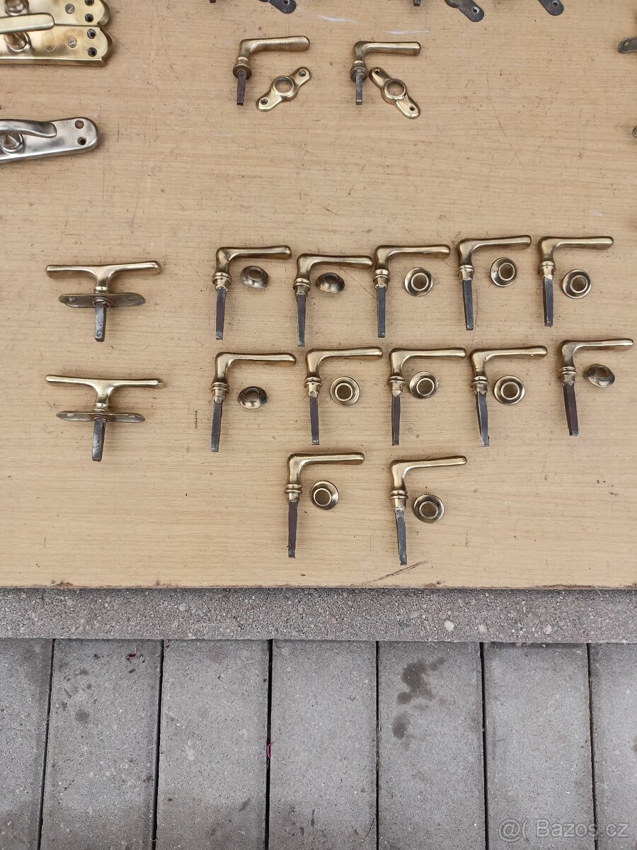 Mosazné kliky,kličky,kličky na okna,oliva,půloliva-1. - 4