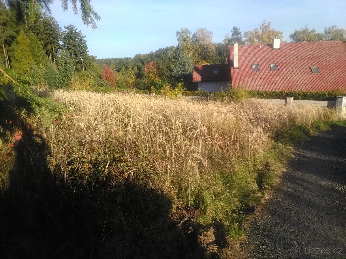 Dva pozemky, jednotlivě. - 4