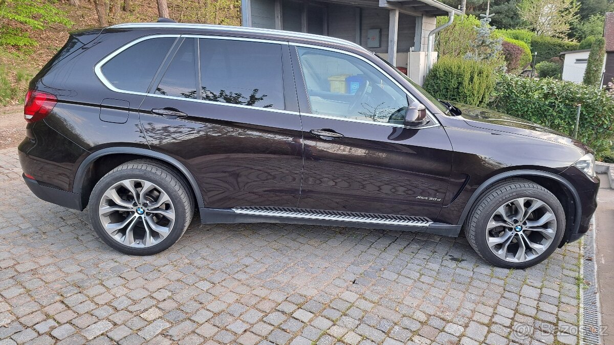 BMW X5 F15 3.0D.R.V.2014,7 MÍST, ČR,PO SERVISETOP - 4