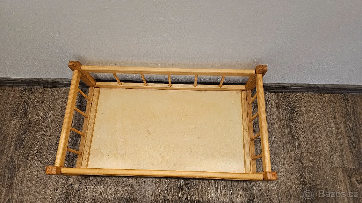 Dřevěná postýlka pro panenku - 4