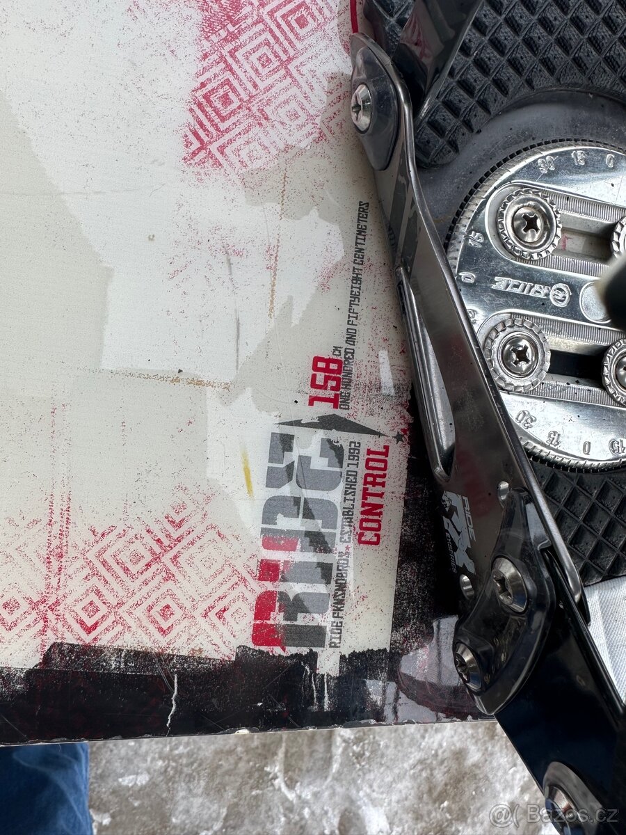 Snowboard + vázání Ride vel 158 - 4