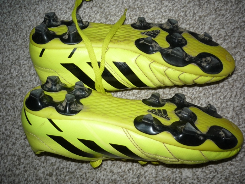 Kopačky zn. Adidas vel 36 2/3,vnitřní stélka 23cm - 4