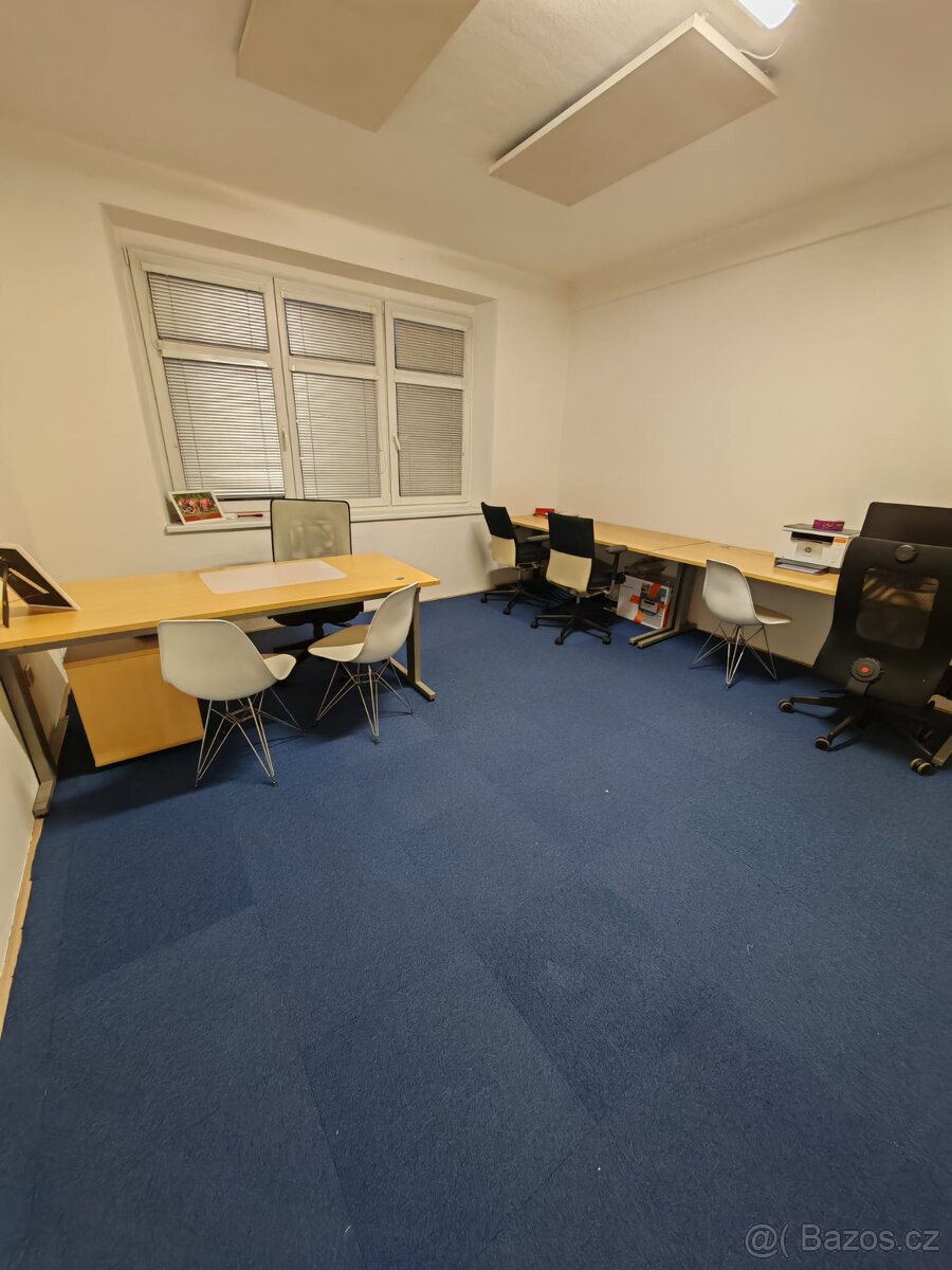 Pronájem kanceláře Zlín centrum, Kvítková - 4