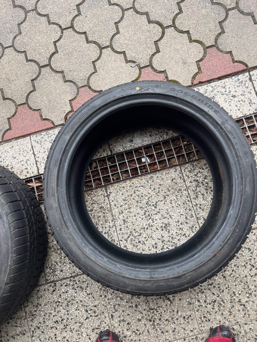 Zimní pneu 255/35/19 - 4