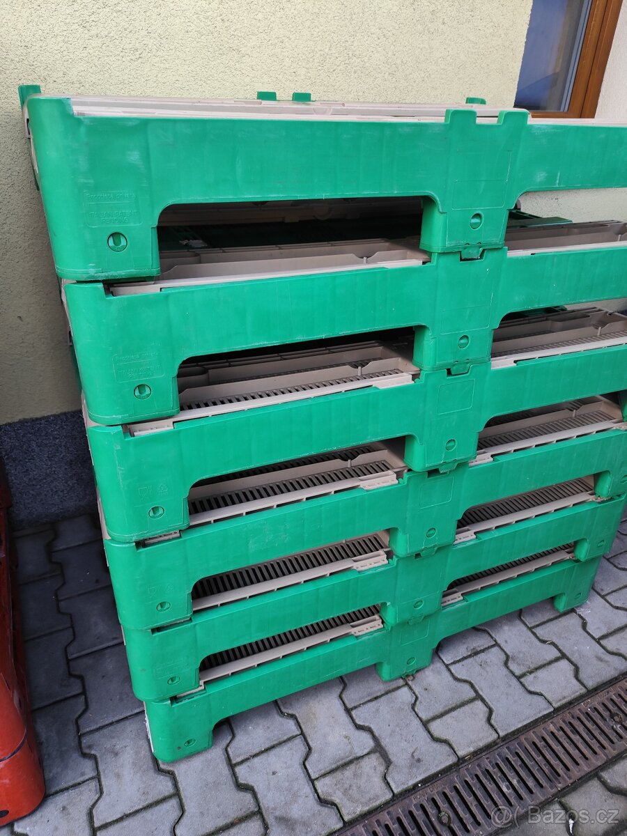 Plastové skládací bedny - 4