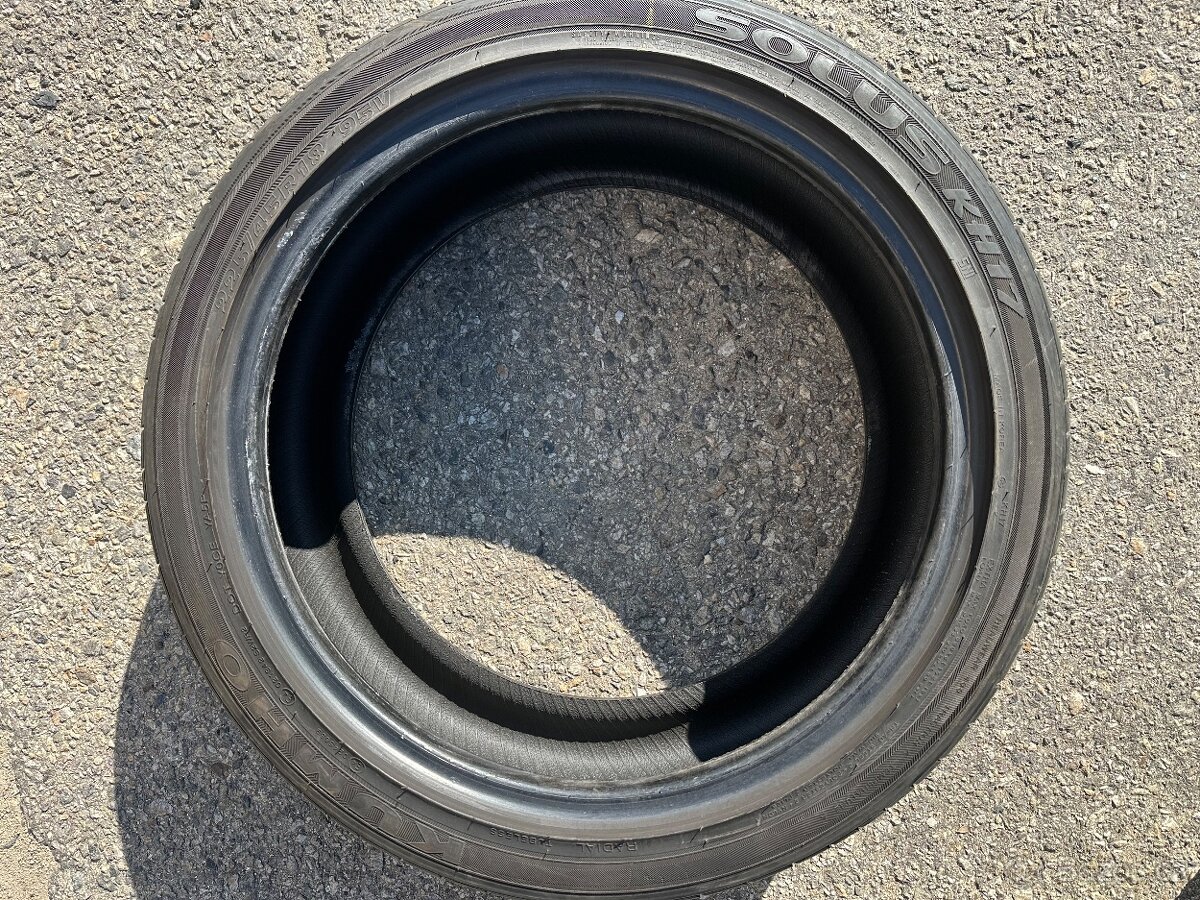 Pneu 225/45 R18 - 4
