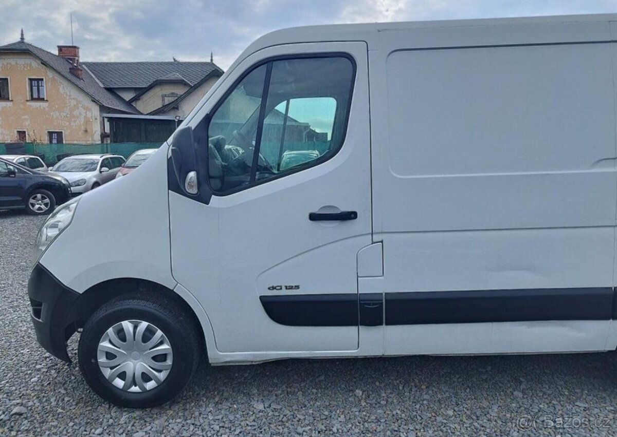 Renault Master 2.3 dCi Park. kamera nafta manuál 92 kw - 4