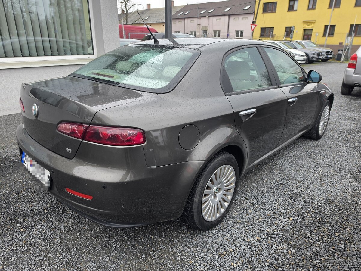 Alfa Romeo 159
1.9 i - 4