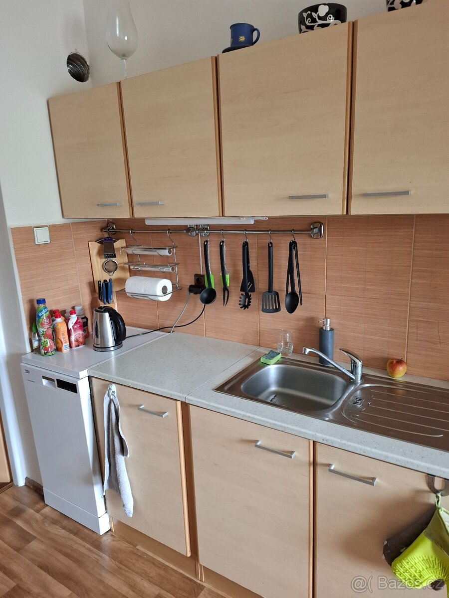 Kuchyňská linka 3,10m - 4