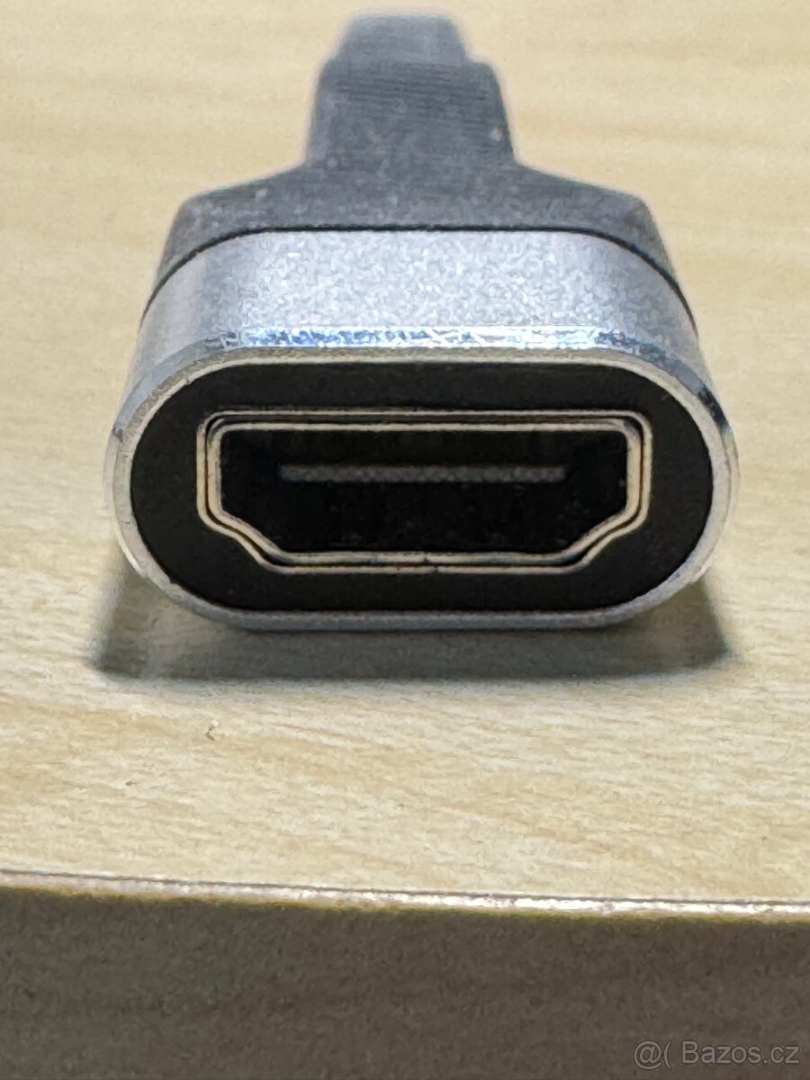 FlexCore USB-C 3.2 Gen 2 (M) to HDMI (F) 4K 60Hz černý - 4