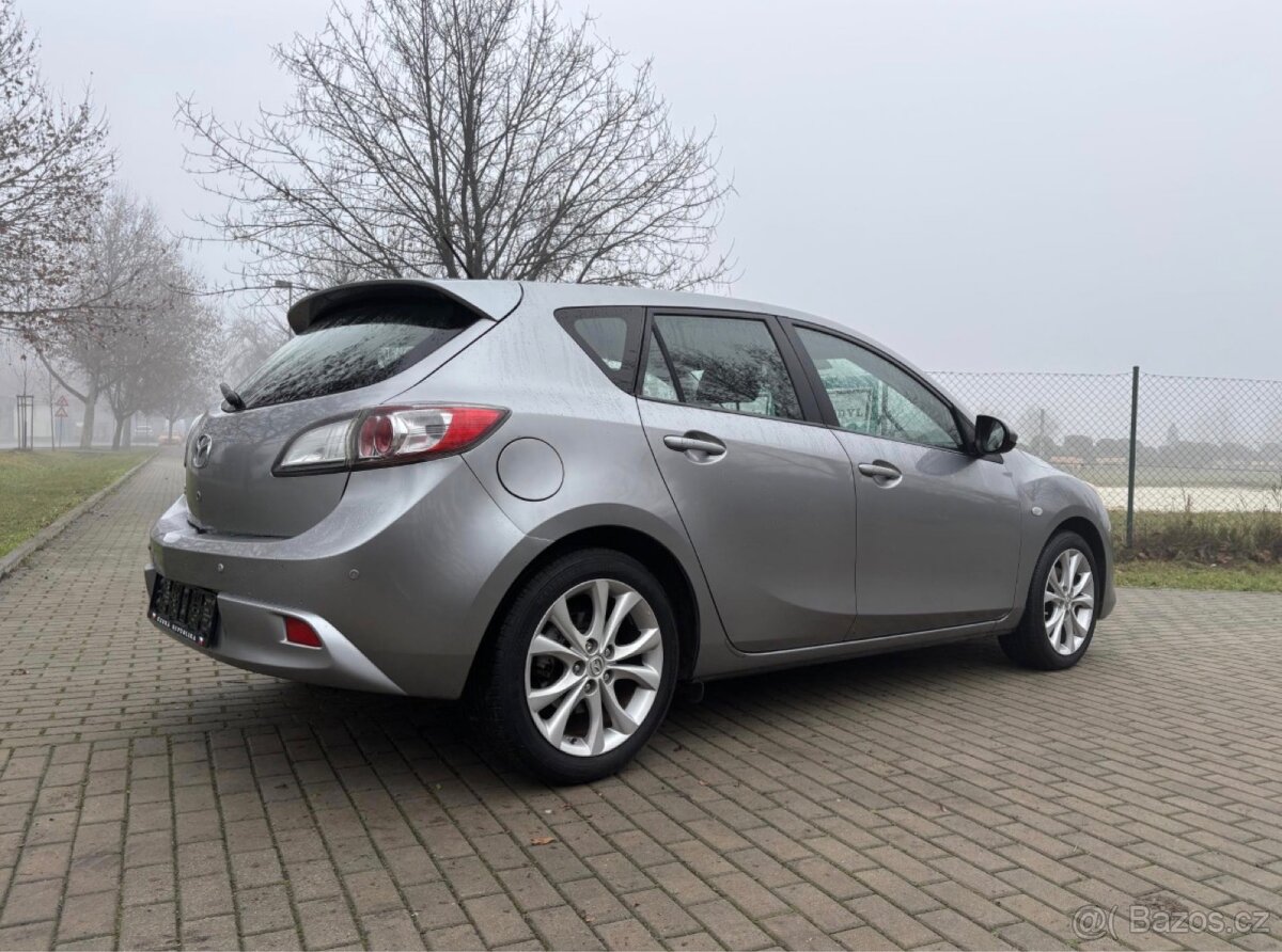 MAZDA 3 2.0 111 KW HIGH-LINE - BENZÍN - 4