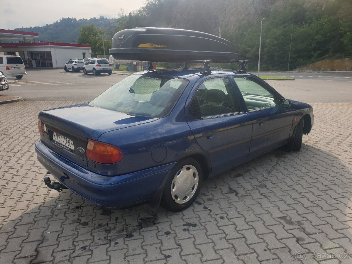 Ford Mondeo mk1 1.8 benzín - 4