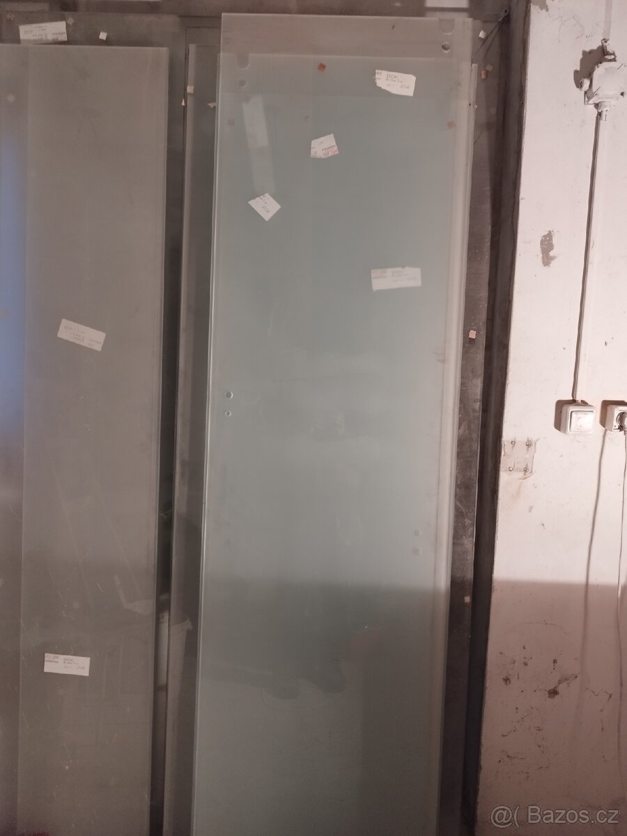 Skleněné dveře - 4