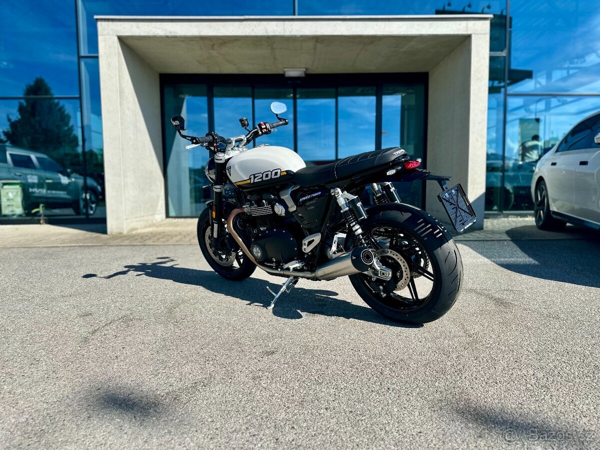 Nový Triumph Speed Twin 1200 - 4