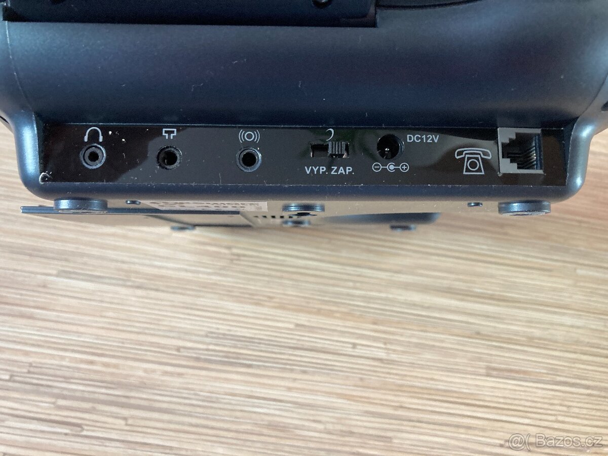 Hlasitý telefon pro seniory - 4