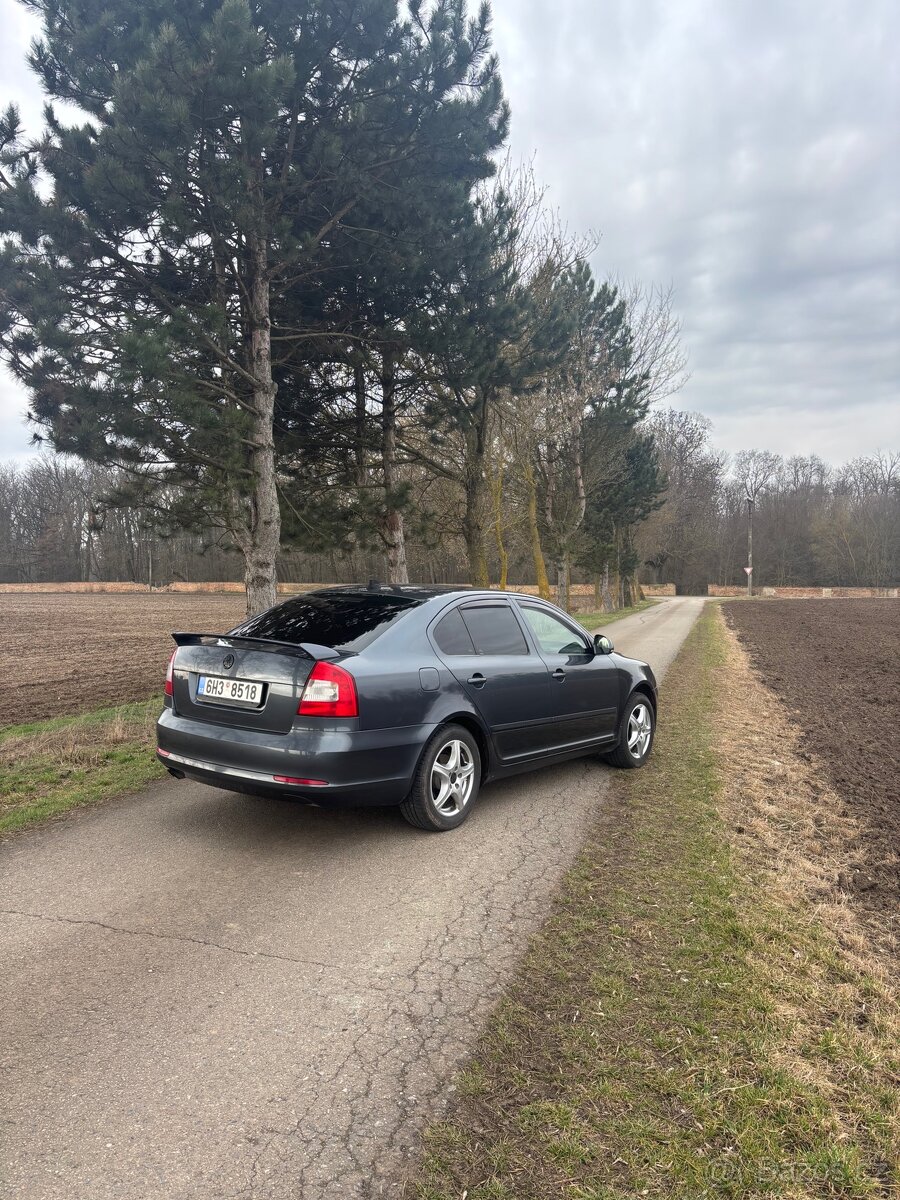 Škoda octavia 2 facelift - 4