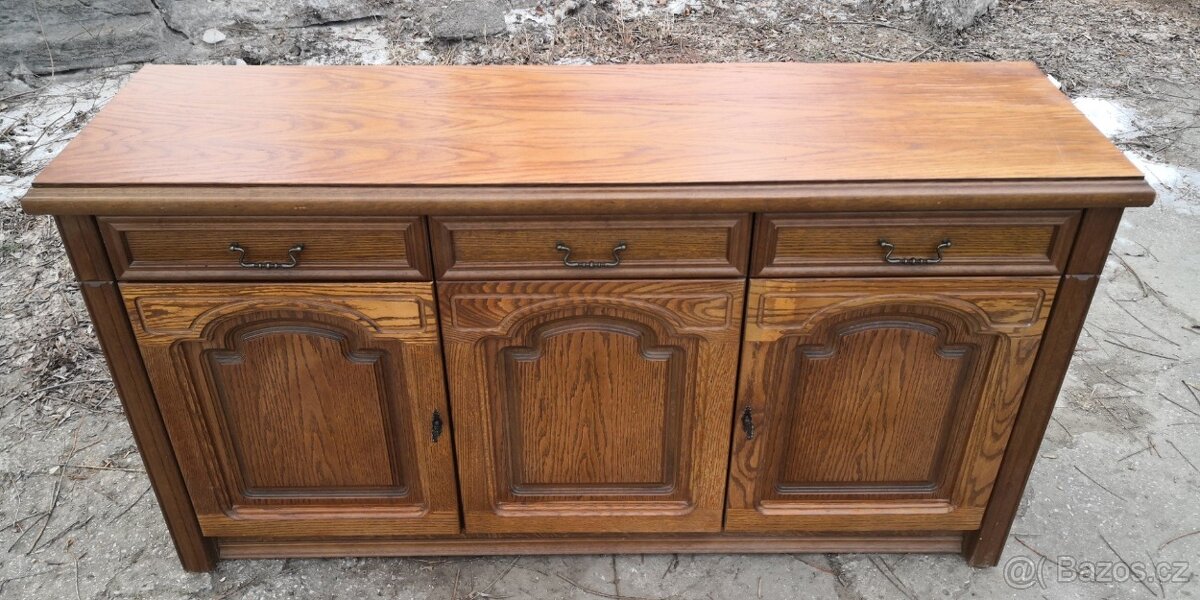 Rustikální masivní komoda - 4