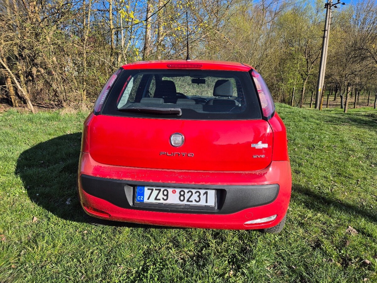 FIAT PUNTO EVO 1,4 8V - 4