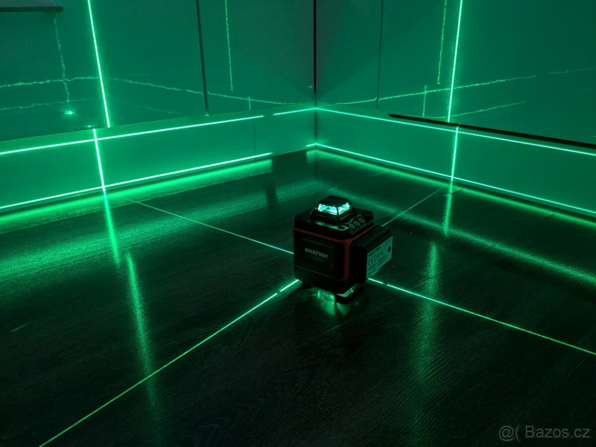 Samonivelační laser 3x360° 12 linií + DÁLKOVÉ OVLÁDÁNÍ - 4