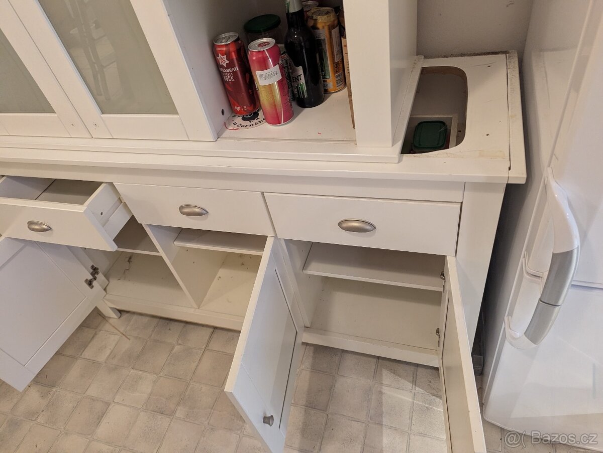 Bílá skříň 200x145x45cm CZ - 4