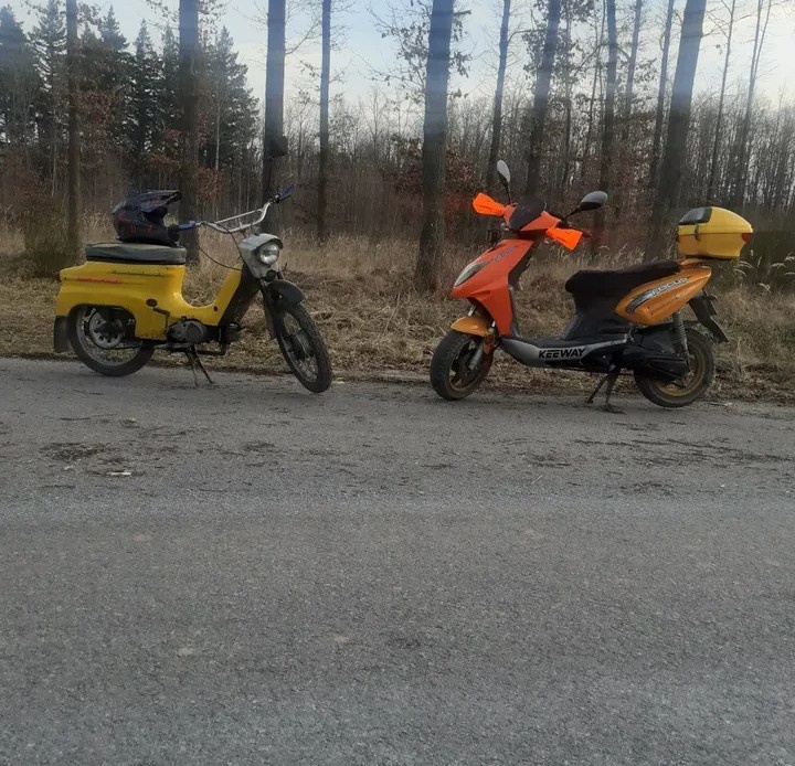 Nabízím Opravy motorek, mopedu a skútrů - 4