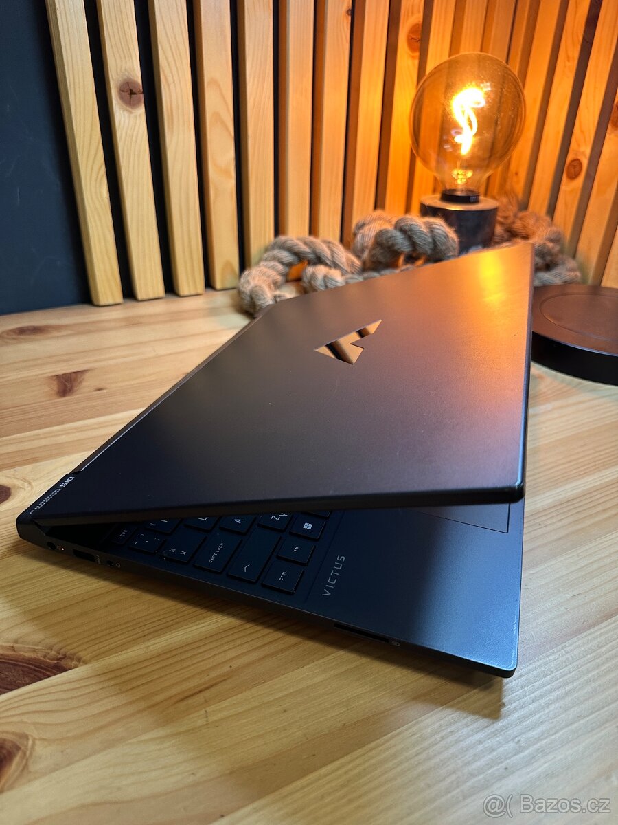 HP Victus V15-fb1620nc, Záruka 5/26 - 4