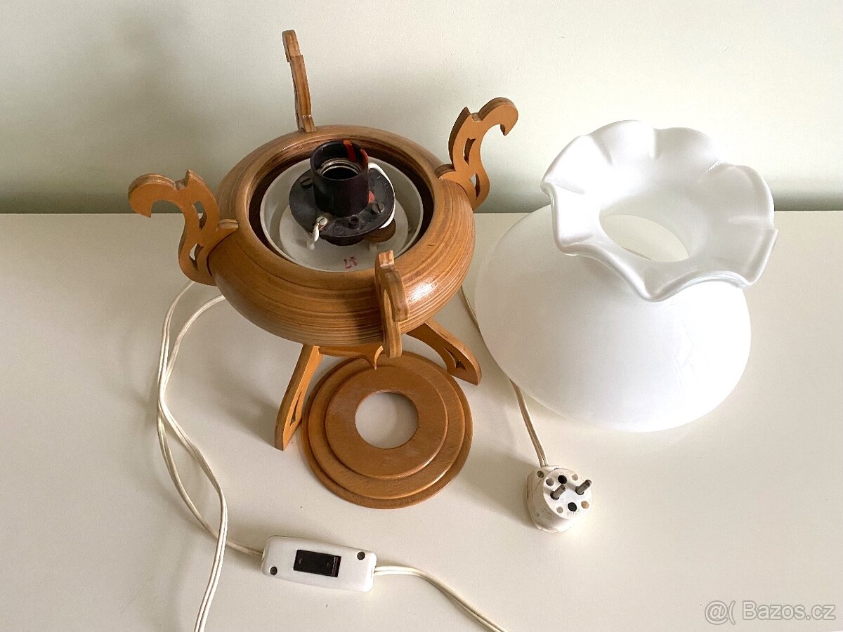 Retro stolní lampa petrolejka na elektřinu - 4