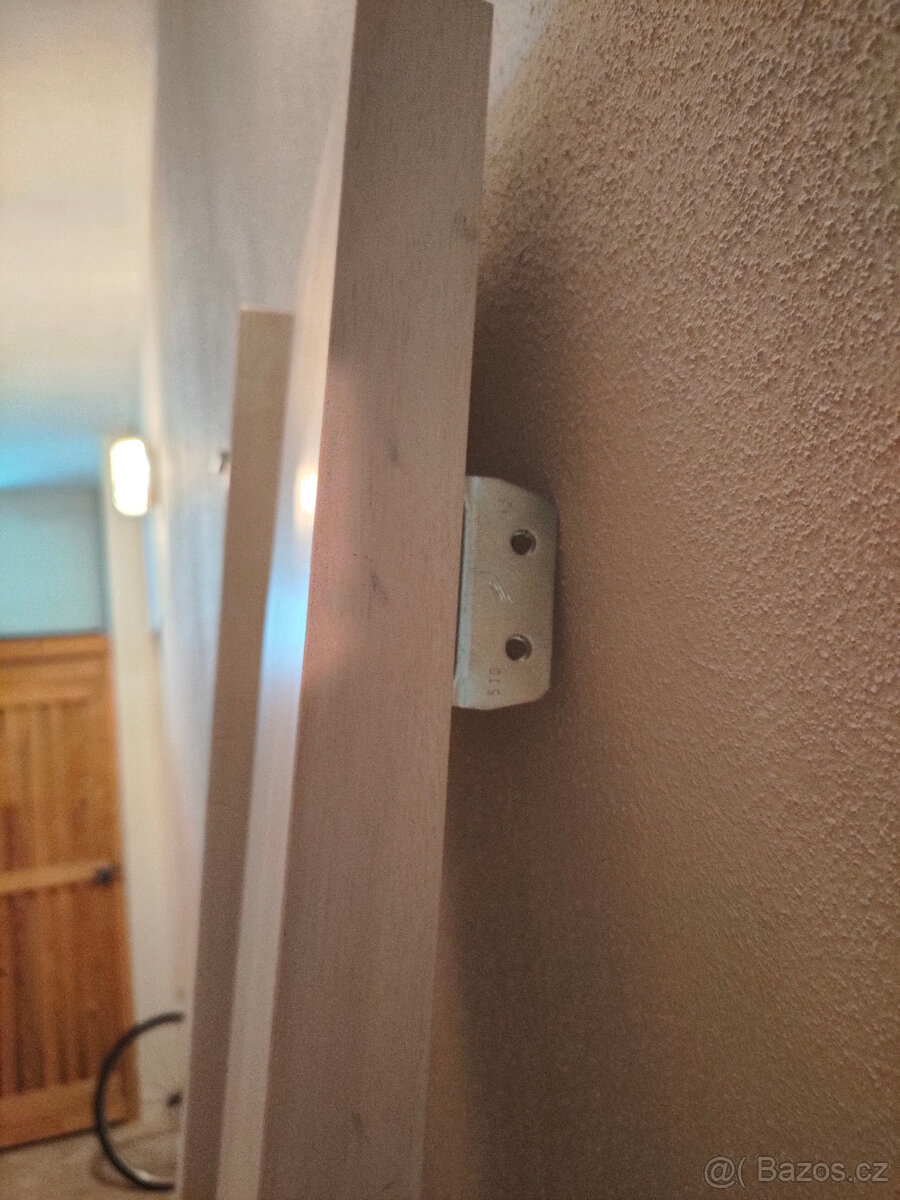 Masivní postel Karnyx dub havea 180x200 vč. roštů - 4