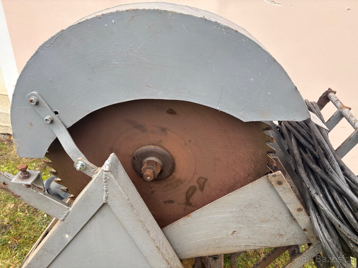 Cirkulárka 380v - 4