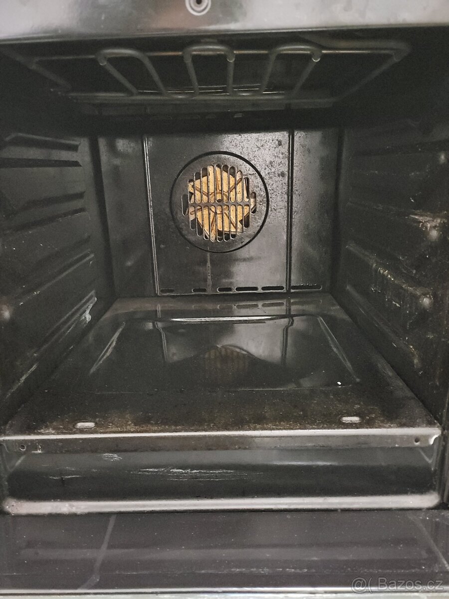 sklokeramický sporák s minutkou, kabel 220V - 4