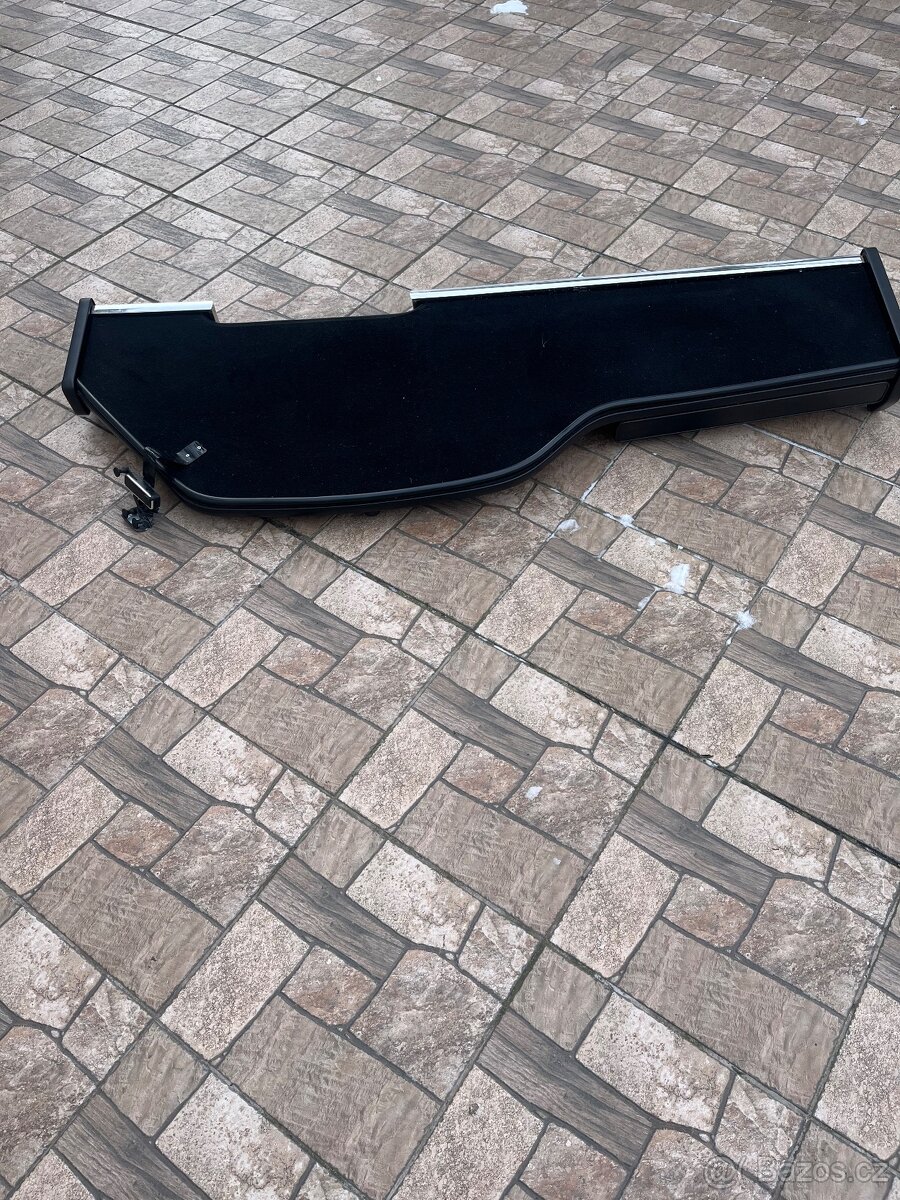 Koberečky + stůl do Dafu - 4