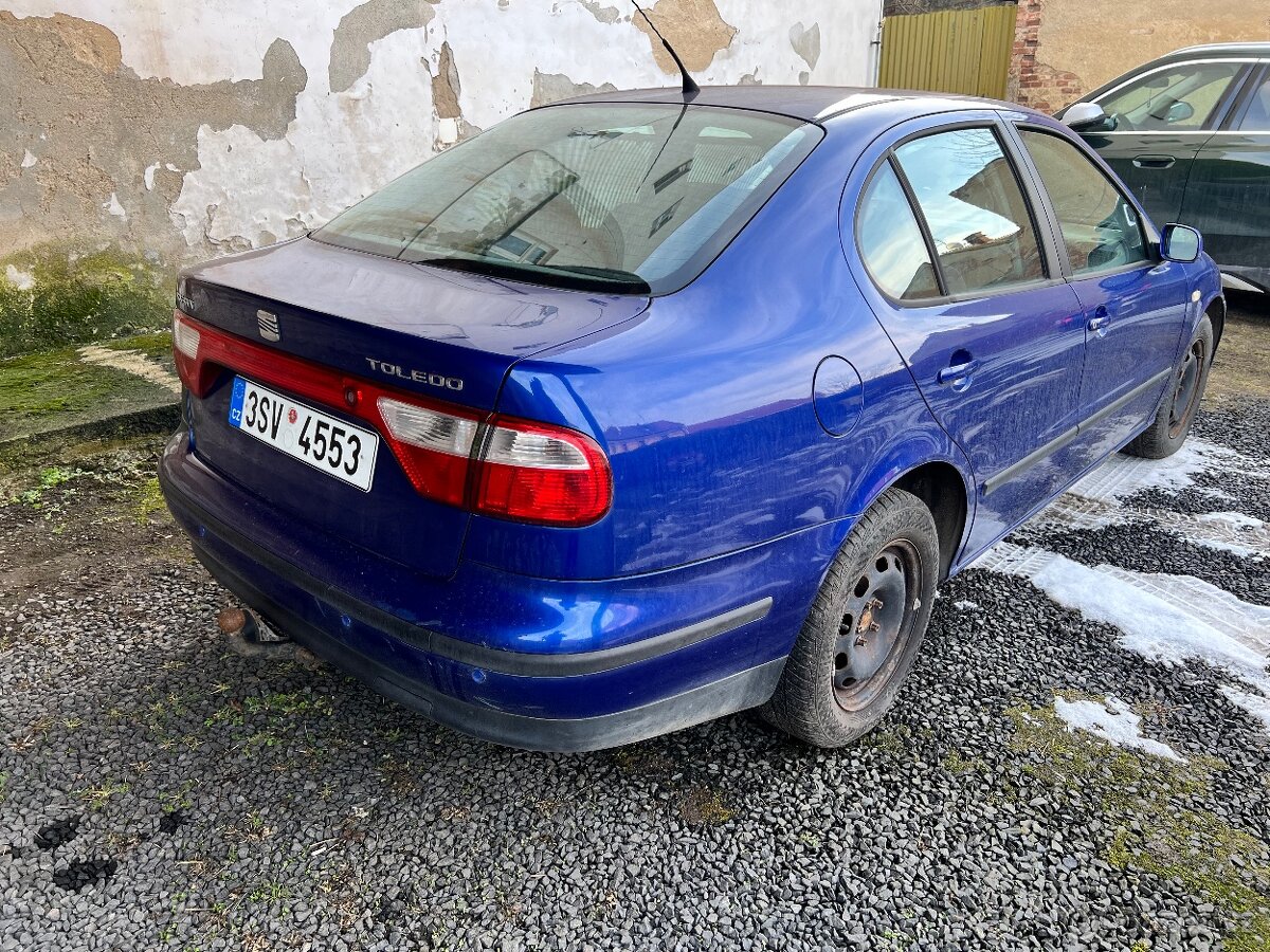 Seat Toledo 1.6 SR 74Kw - 4