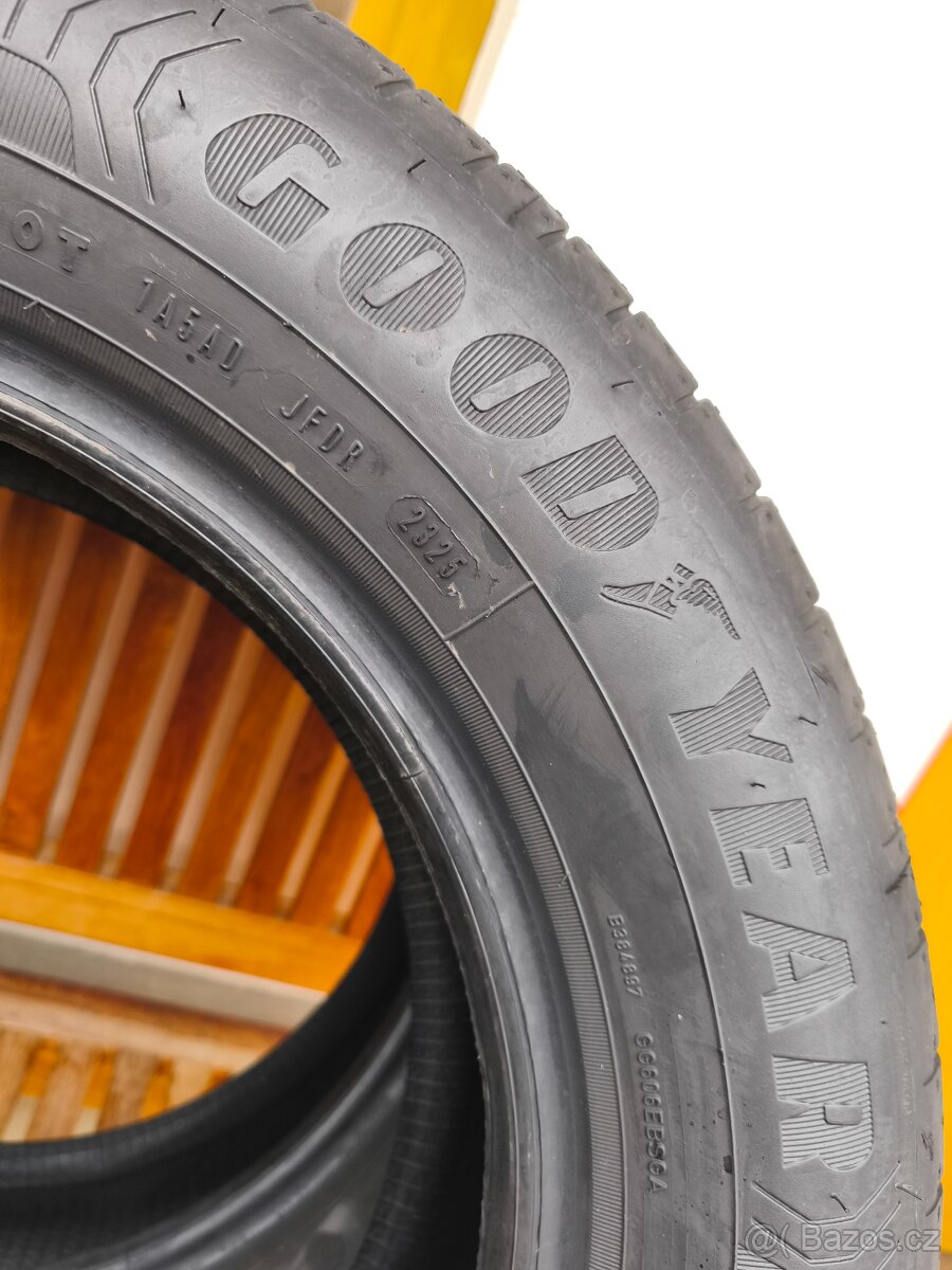 Pneu Goodyear EfficientGrip Performance 185/65 R15 - 4