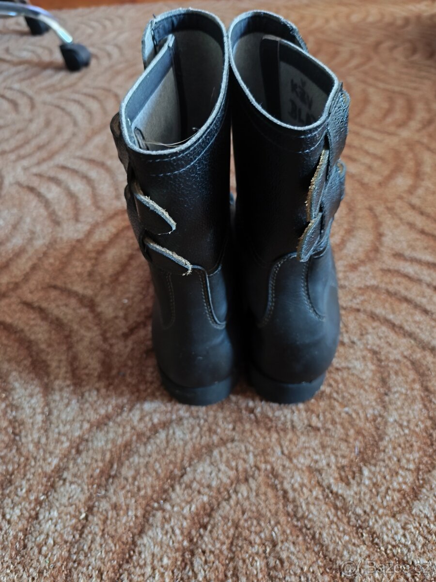 Vojenské Kanady - 4