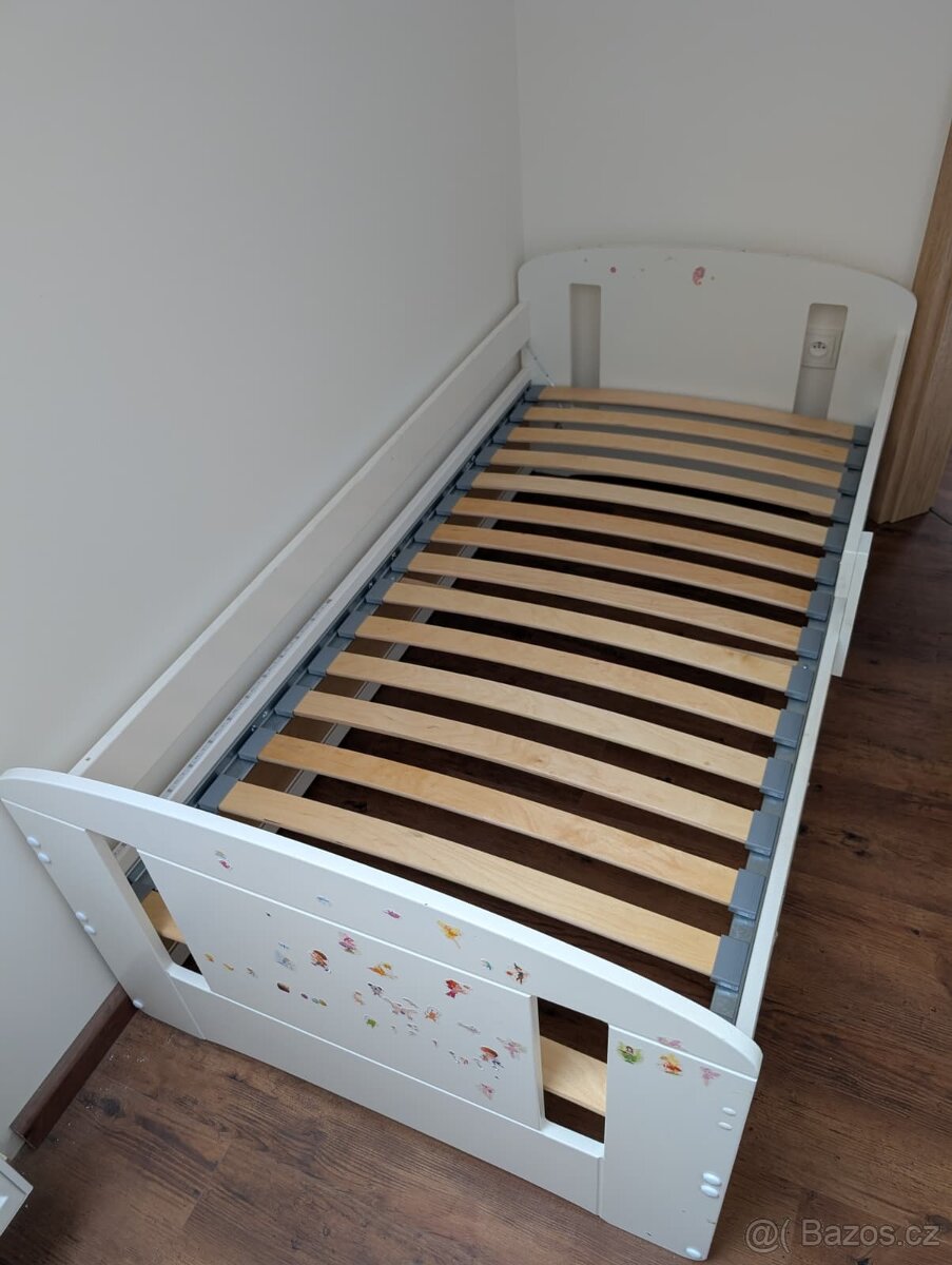 Postel + branka do dveří - 4
