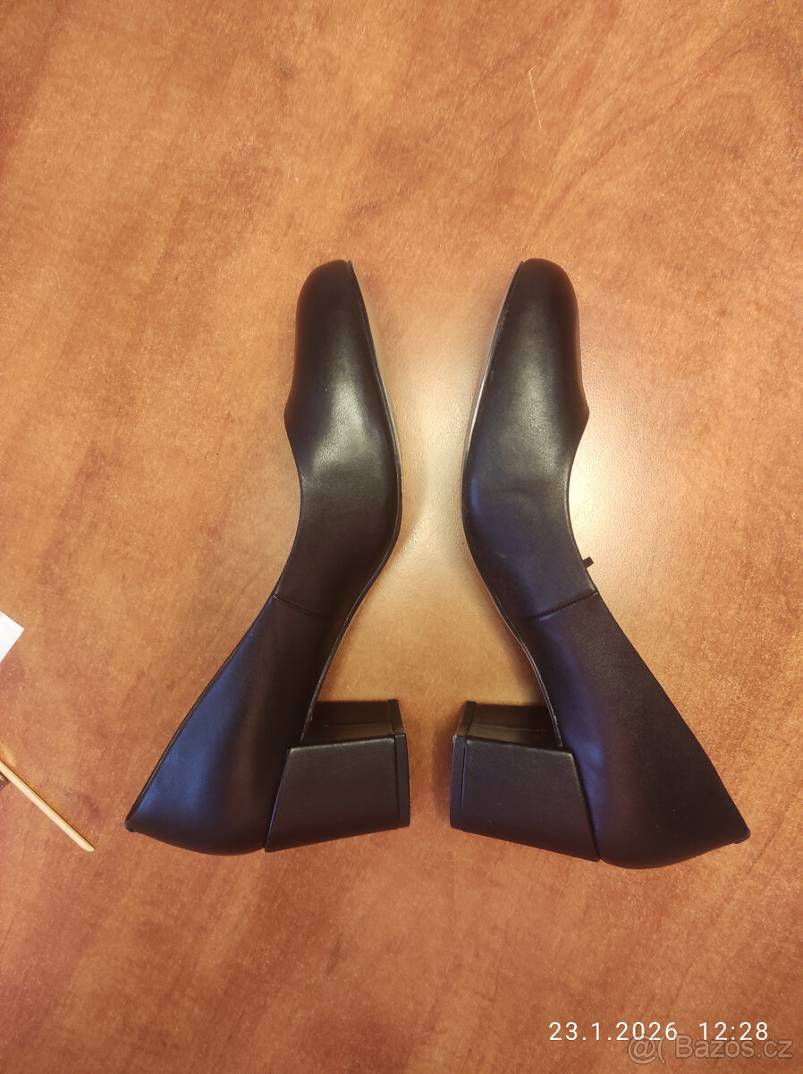 Baťa lodičky KOŽENÉ velikost 41 - ITALIAN DESSIGN - 4