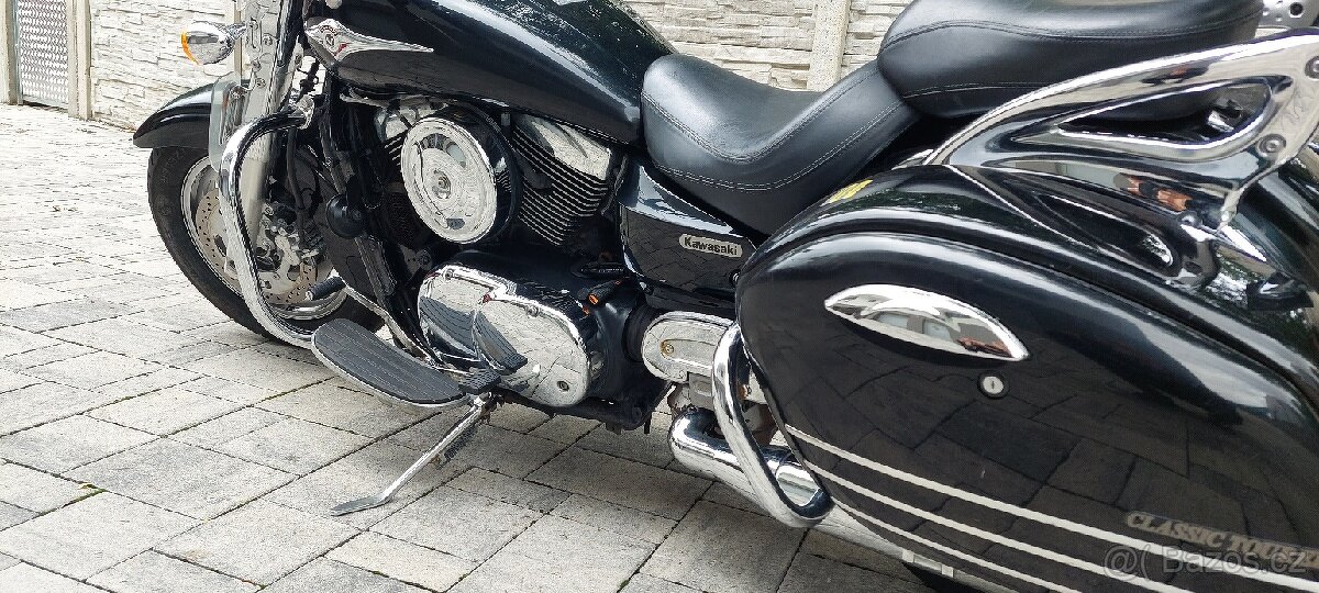 Kawasaki VN 1600 Classic Tourer - 4